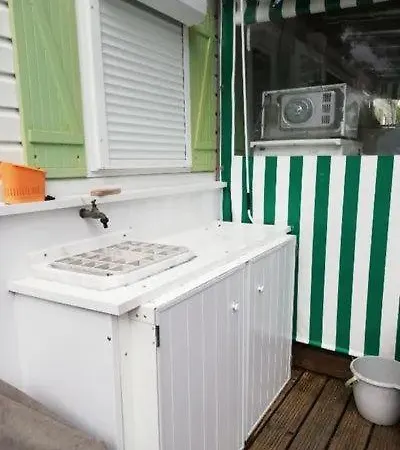 אתר קמפינג Mobilhome Tout Equipe A 800m Du Centre De Ronce-les-bains, Proche Plage